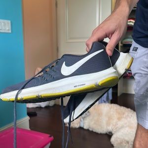nike running shoes mens